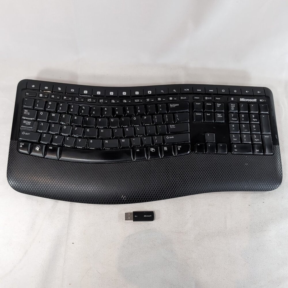 Microsoft Comfort Curve Keyboard 5000 w/ USB Dongle TESTED Black WUG0872 Slim